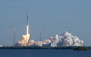 Falcon9 lift off