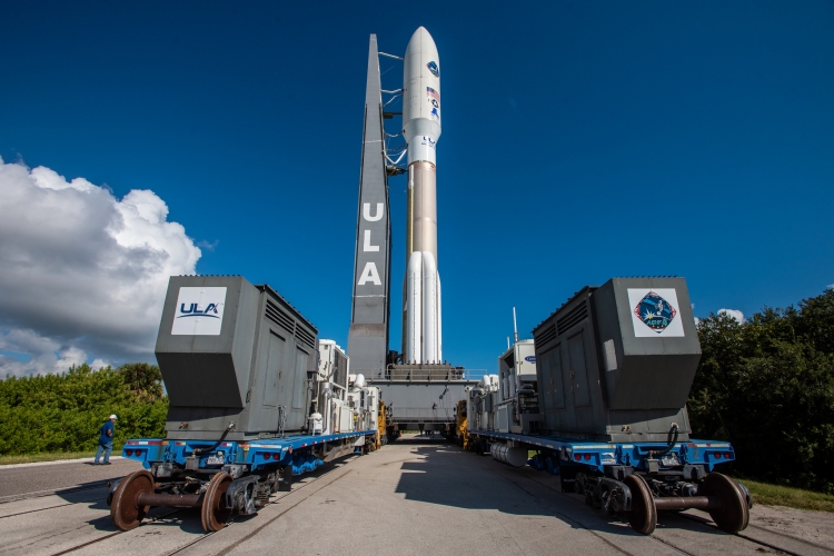 AEHF-4 spacecraft aboard Atlas V rocket